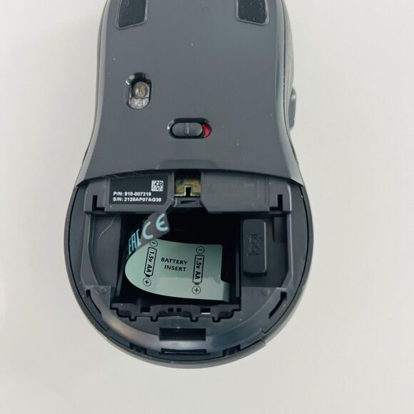 Logitech M510 Wireless Computer Mouse Graphite w/ USB, READ PARTS - Picture 8 of 9